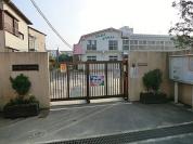 信篤幼稚園