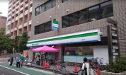 ファミリーマート 市川駅西店